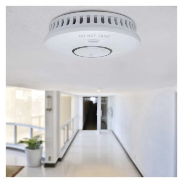 Фото - Беспроводной датчик задымления EMOS Умный P56500S