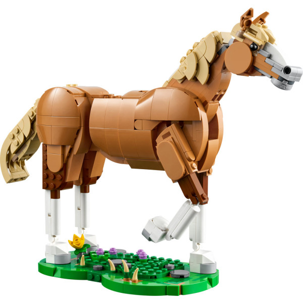 Фото - Конструктор LEGO Creator Прекрасная лошадь (31166)