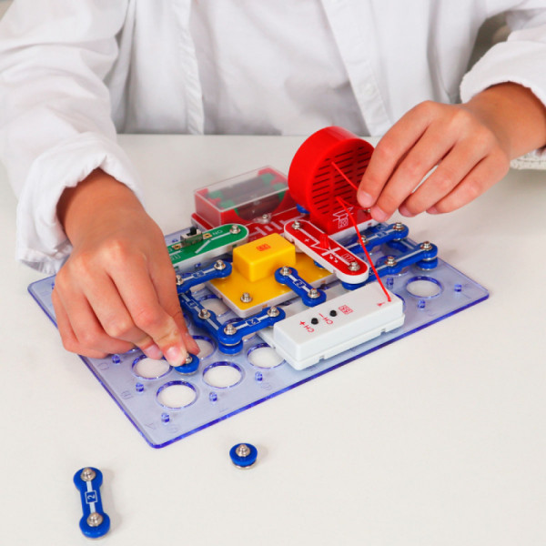 Фото - Электронный конструктор DOKA СОБИРАЕМ РАДИО (D70703)