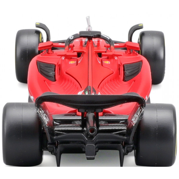 Фото - Коллекционная машинка 1:43 Bburago FERRARI SF-23 (1:43) (18-36836)