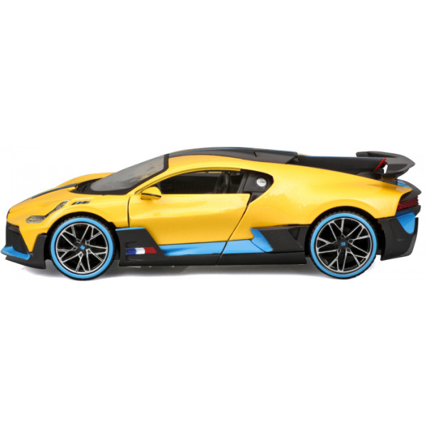 Фото - Коллекционная машинка 1:24 Maisto Bugatti Divo (31526 yellow)