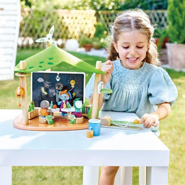 Фото - Фигурки животных набор Hape Школа Зеленой планеты (E3428)