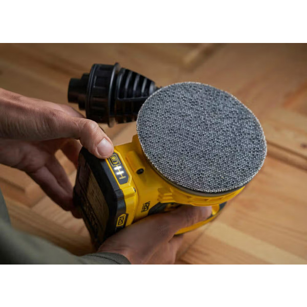 Фото - Эксцентриковая шлифовальная машина Stanley FatMax Li-Ion 18В (SFMCW220D1S)