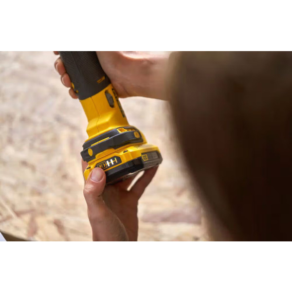 Фото - Многофункциональный инструмент Stanley FatMax 18В,Li-Ion (SFMCE500D2K)