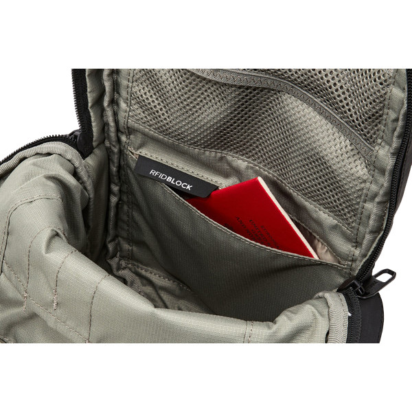 Фото - Рюкзак городской Thule Tact Sling 8L Crossbody Bag TACTSL-08 Black (3205291)