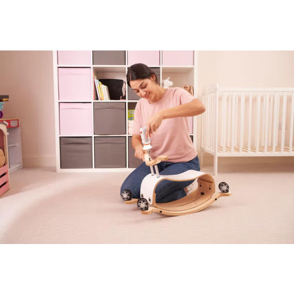 Фото - Аккумуляторная отвертка Black&Decker BCRTA01