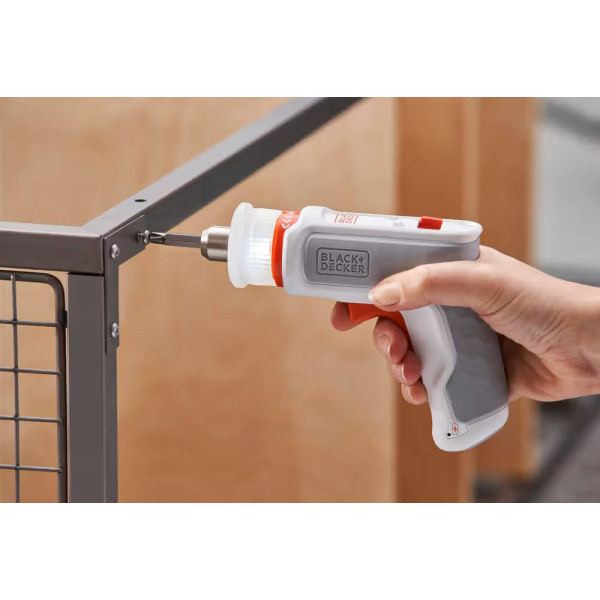 Фото - Аккумуляторная отвертка Black&Decker BCRTA01