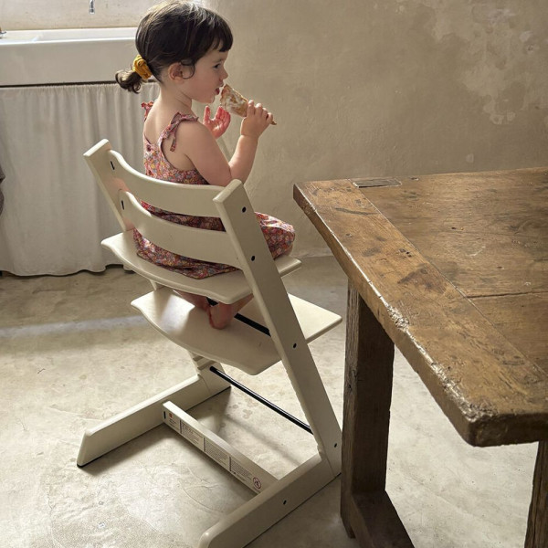 Фото - Стульчик для кормления классический Stokke Tripp Trapp Vanilla White (100142)