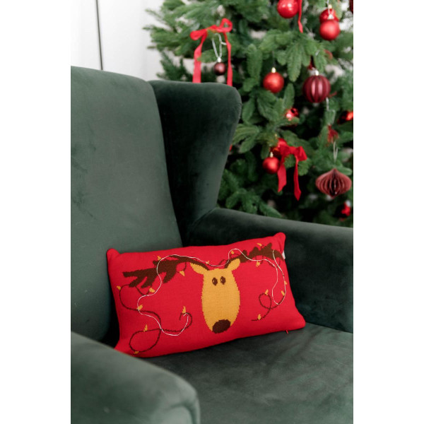 Фото - Подушка декоративная Прованс Олень с фонариками 30х45 см (042335)