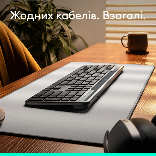 Фото - Клавиатура беспроводная Logitech Slim Solar+ Graphite (920-013764)