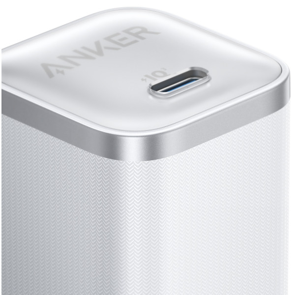 Фото - Сетевое зарядное устройство Anker Nano Charger 45W USB-C White (A2692L21)