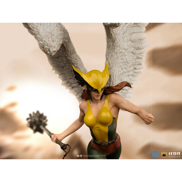 Фото - Коллекционная фигурка Iron Studios DC COMICS Hawkgirl deluxe art scale 1/10 (DCCDCG39220-10)