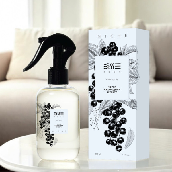 Фото - Освежитель воздуха спрей Esse NIche Рум спрей Черная Смородина Мускус 200 мл (4820288090793)