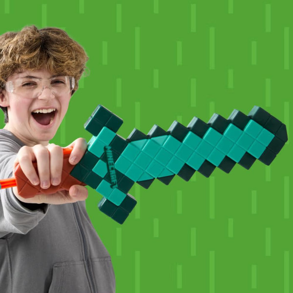 Фото - Бластер многозарядный Hasbro Nerf Minecraft Sword (G1437)