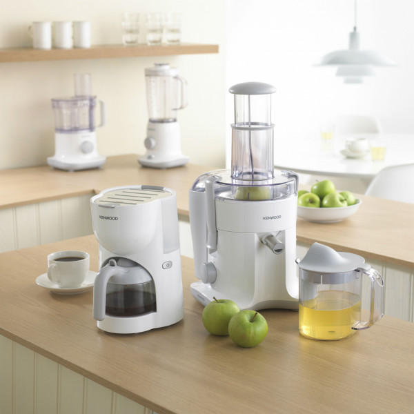 Фото - Соковыжималка центробежная Kenwood JE680