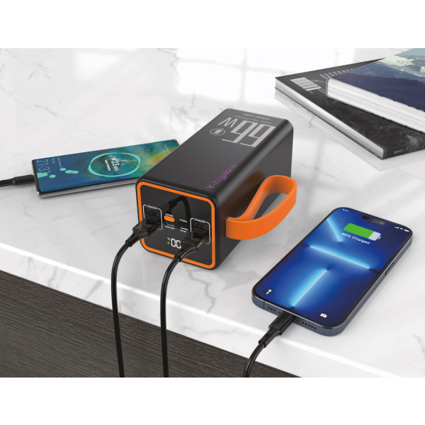 Фото - Батарея мобильная Y-Kryptone GT-52 LED Light 50000 mAh QC3.0 22.5W 66W Super Fast Charge Black (YK-GT52L-B)