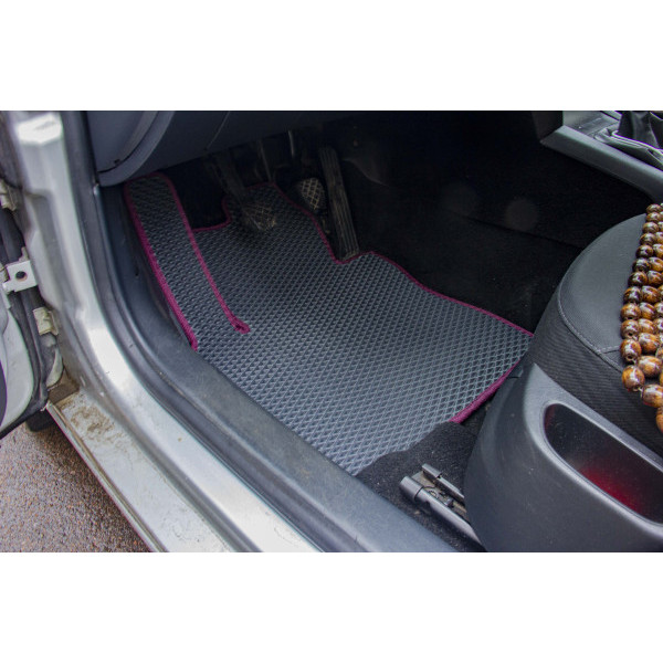 Фото - Коврики из экокожи в салон авто передние EVAtech для Octavia A5 (MT, 4 clips) Skoda 2004-2013 2 поколение Combi EU (SK12153A2AV4BBB)