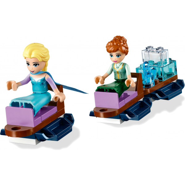 Фото - Конструктор LEGO Frozen 2 Волшебный ледяной замок Эльзы (43172)