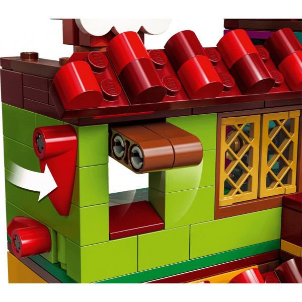 Фото - Конструктор LEGO Disney Дом семьи Мадригал (43202)