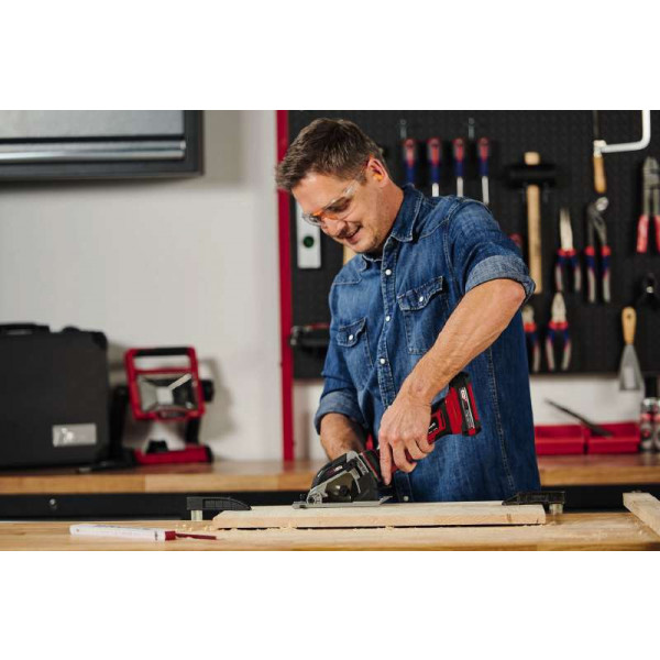 Фото - Пила дисковая Einhell TE-CS 18/89 Li (4331100)