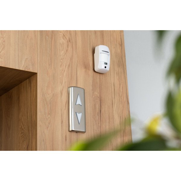 Фото - Беспроводной датчик движения U-PROX PIR Cam White