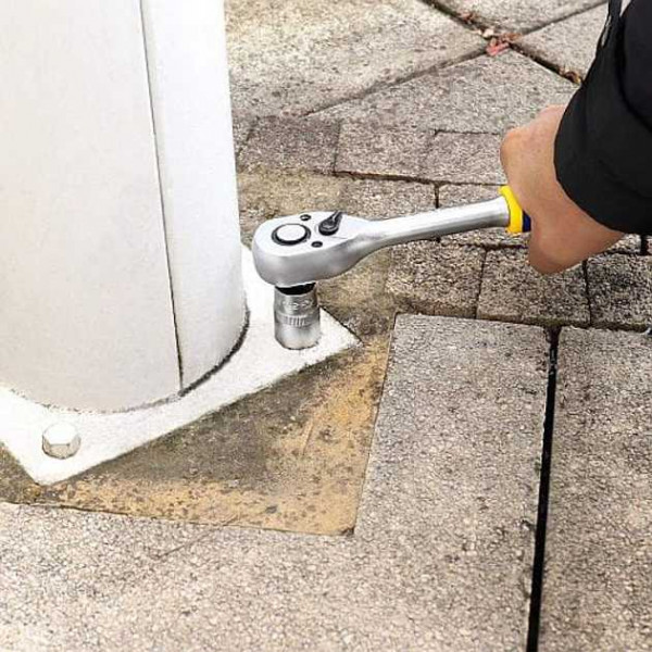 Фото - Ключ-трещетка S&R 1/2" 245 мм (465045012)