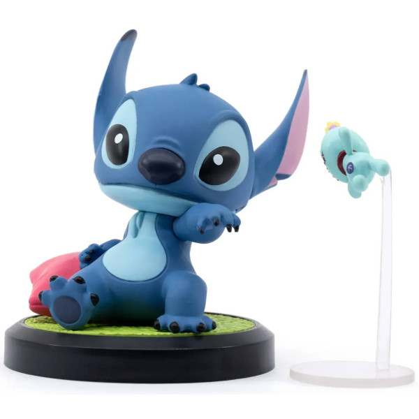 Фото - Коллекционная фигурка YUME Hero Box Stitch Стич и его игрушка (15842)