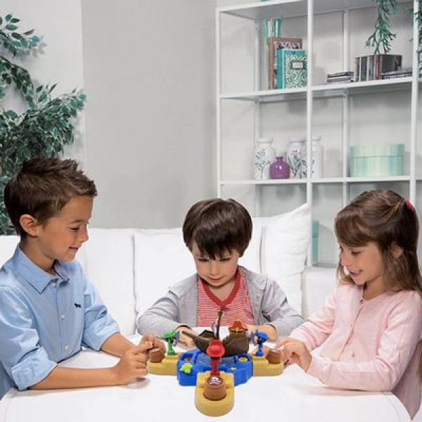 Фото - Настольная игра интерактивная Splash Toys Все на борт (ST30127)