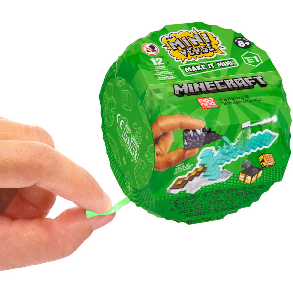 Фото - Коллекционная фигурка MGA's Miniverse Mini Minecraft - СОЗДАЙ ПИКСЕЛЬНОЕ ПРИКЛЮЧЕНИЕ в ассортименте (557272)