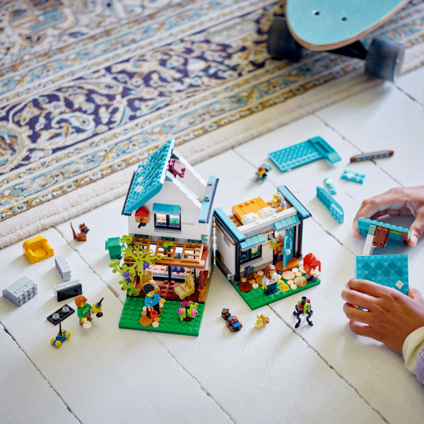 Фото - Конструктор LEGO Creator Уютный дом (31139)