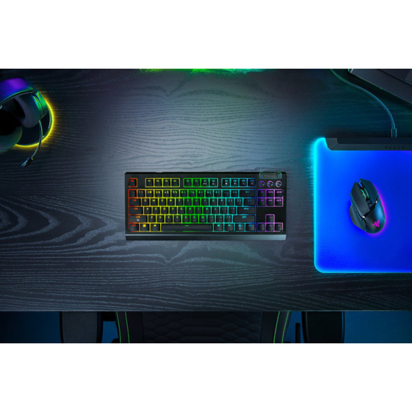 Фото - Клавиатура беспроводная игровая Razer BlackWidow V4 Hyperspeed (RZ03-05480100-R3M1)