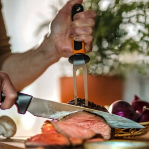 Фото - Вилка для мяса Fiskars 11 см (1057548)
