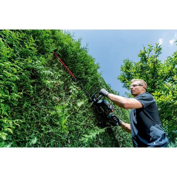 Фото - Кусторез Metabo HS 18 LTX BL 75 (601724850)