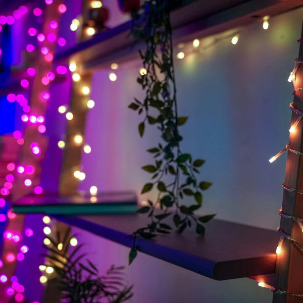 Фото - Гирлянда линейная Twinkly Smart LED Strings RGBW 600 Gen II IP44 48 м кабель черный (TWS600SPP-BEU)