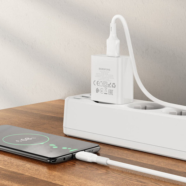 Фото - Сетевое зарядное устройство BOROFONE BA74A Aspirer single port charger set(Micro) White (6974443388664)