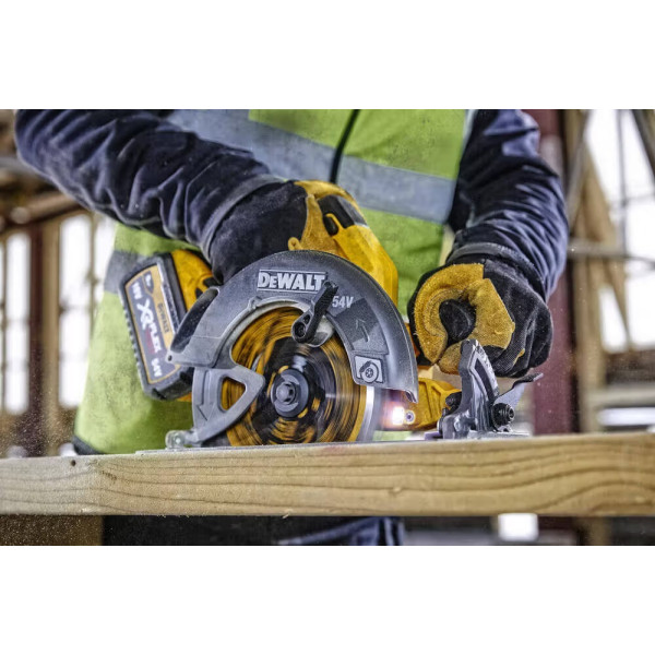 Фото - Пила дисковая DeWALT 54В XR FLEXVOLT Li-lon (DCS578NT)