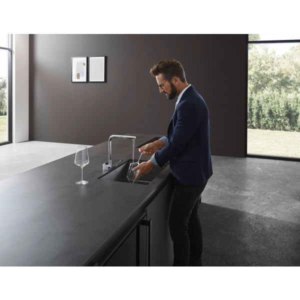 Фото - Смеситель кухонный Hansgrohe Aquno Select M81 (73836000)