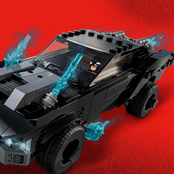 Фото - Конструктор LEGO Super Heroes DC Batman™ Бэтмобиль: погоня за Пингвином (76181)