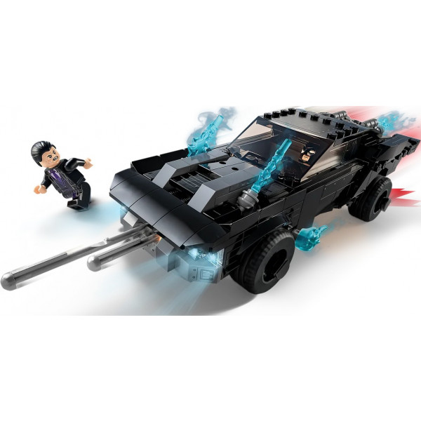 Фото - Конструктор LEGO Super Heroes DC Batman™ Бэтмобиль: погоня за Пингвином (76181)