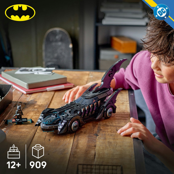 Фото - Конструктор LEGO  Super Heroes DC Бэтмен навсегда Бэтмобиль (76304)