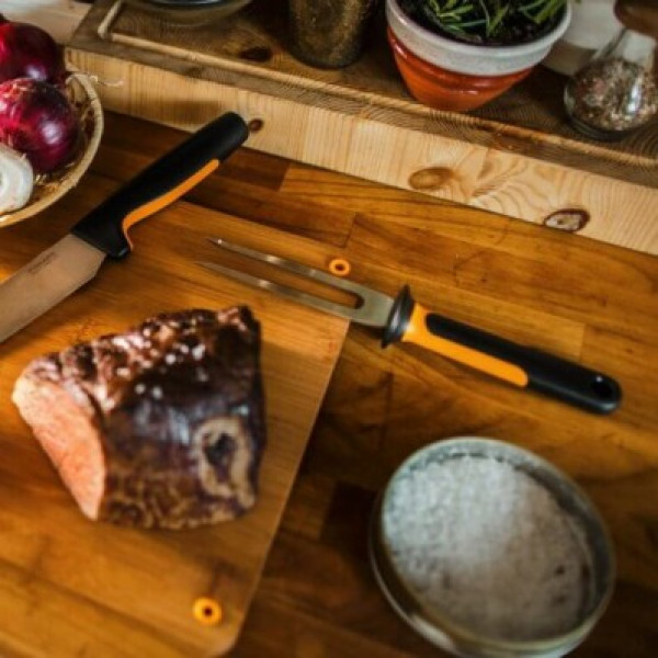Фото - Вилка для мяса Fiskars 11 см (1057548)