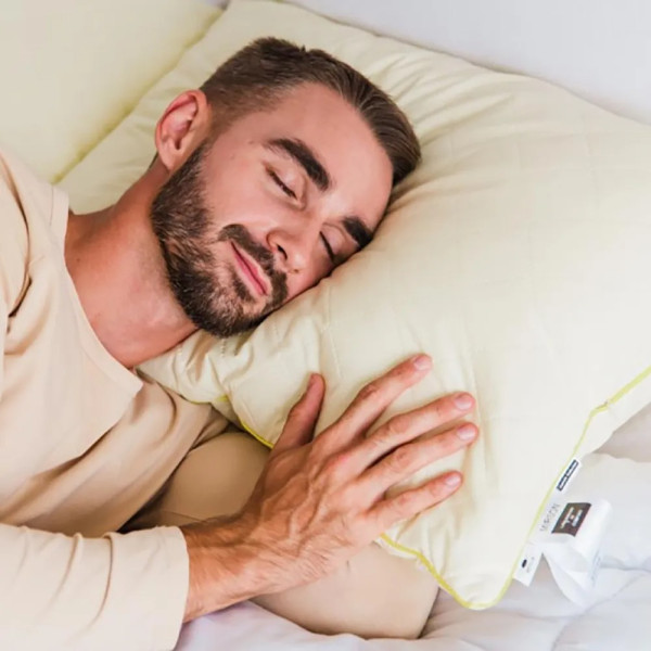 Фото - Подушка стандартная MirSon шерстяная 1216 Carmela Premium Мягкая 70х70 см (2200001517677)