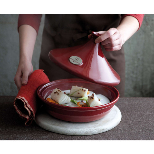 Фото - Кастрюля Emile Henry таджин 2 л 325626