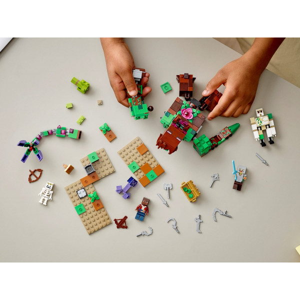 Фото - Конструктор LEGO Minecraft Мерзость из джунглей (21176)