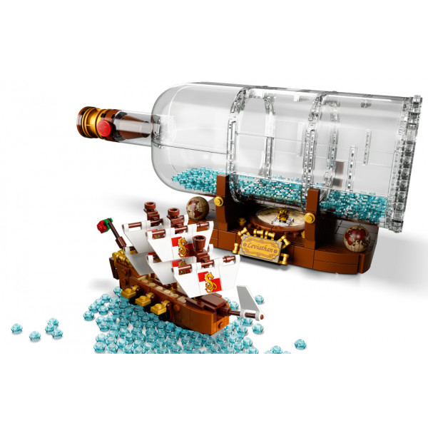 Фото - Конструктор LEGO Ideas Корабль в бутылке (92177)