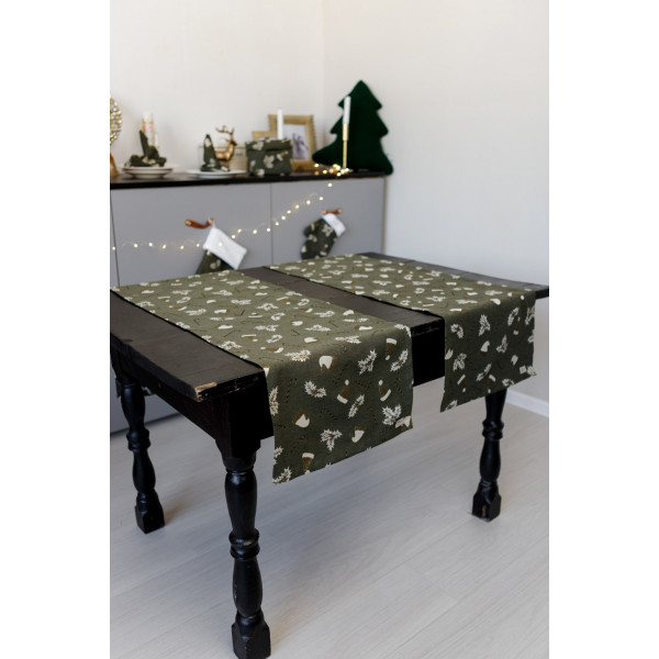 Фото - Скатерть раннер Прованс Шапочки на зеленом 40х180 см (036826)
