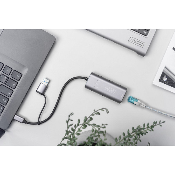 Фото - Переходник USB Type-C - RJ-45 Digitus USB-C/USB 3.0 - 2.5 Gbps Ethernet (DN-3028)