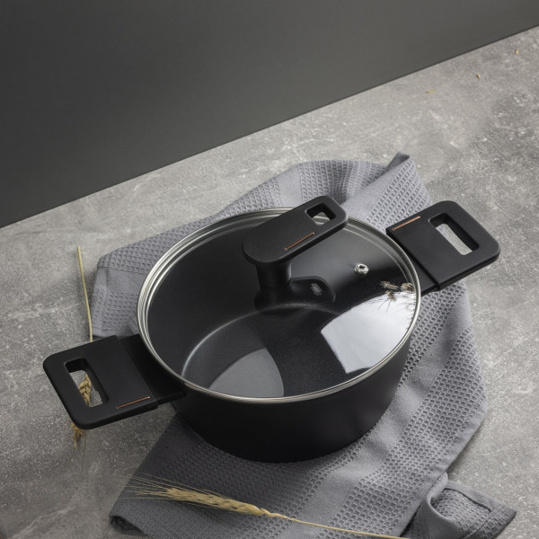 Фото - Кастрюля Bergner Copper 24 см (BG-30294-BK)