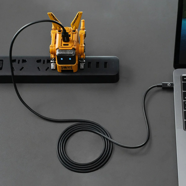 Фото - Кабель синхронизации данных GravaStar 1.5m Type-C (GRAVASTARTC_BLK)