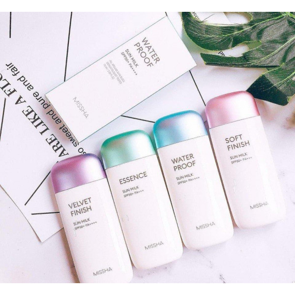 Фото - Средство для загара Missha All Around Safe Block Молочко SPF50+ PA+++ 70 мл (8809581452329)